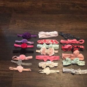 Lot of 20 headbands!!